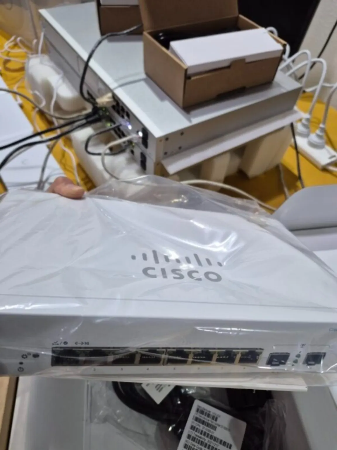 Cisco y equipamiento
