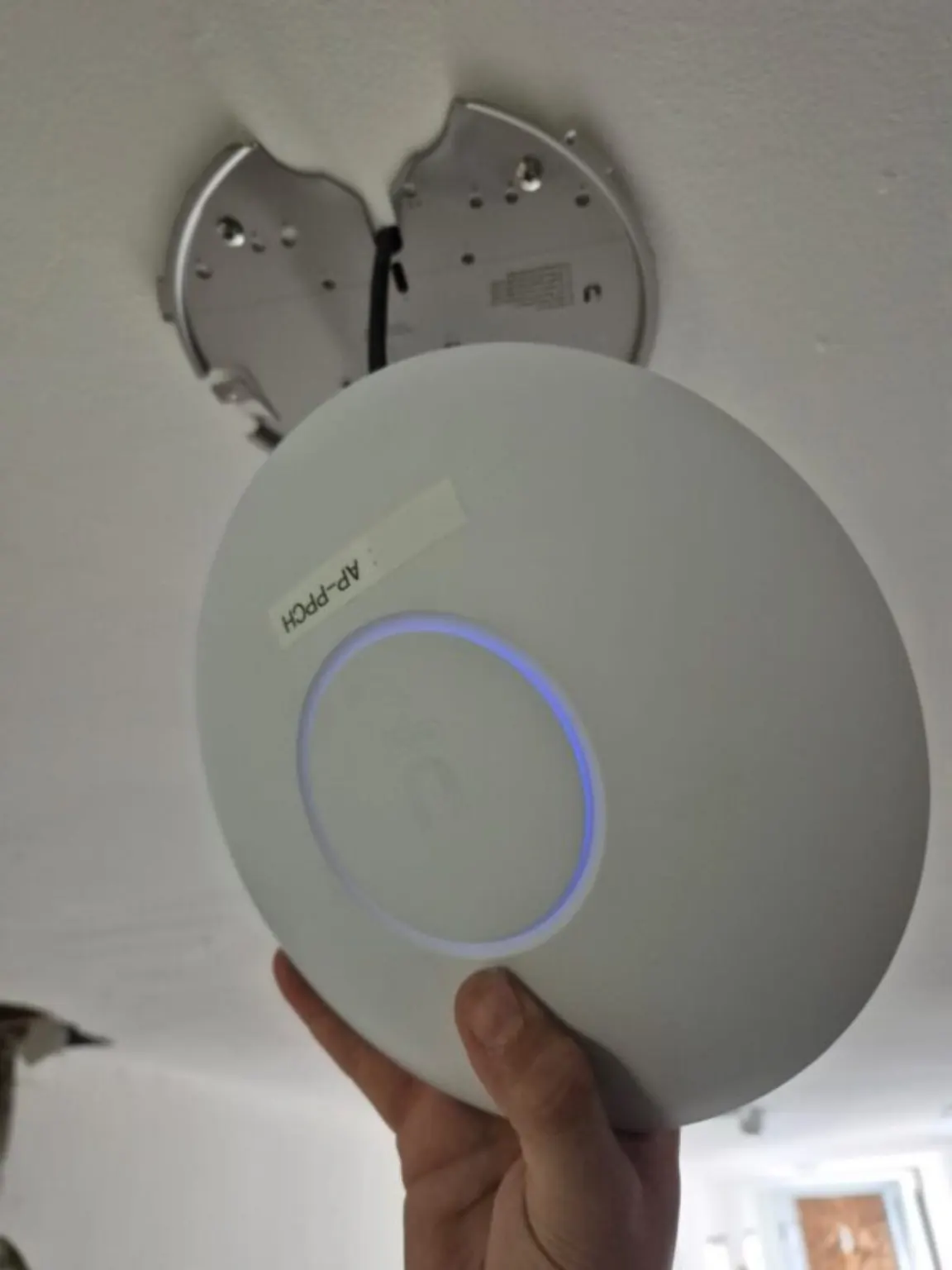 Instalación de punto de acceso WiFi